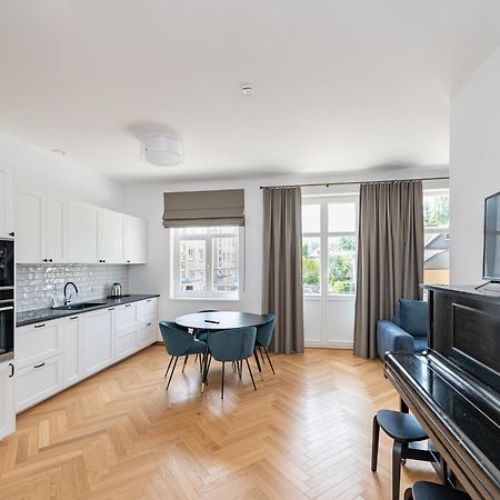 Park Avenue Apartments By Hostlovers Kaunas Exterior photo